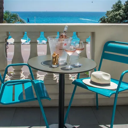 Hotel Mercure Marche Aux Fleurs