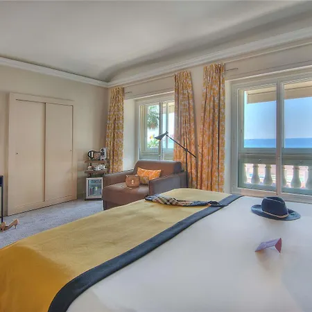 Hotel Mercure Marche Aux Fleurs 4*