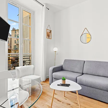 Charming Center 302 Apartment Nice