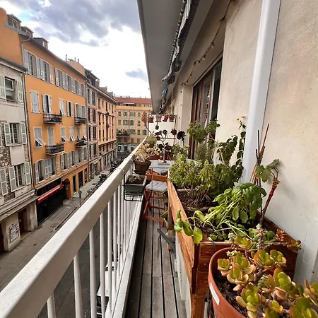 Apartment Sunny Port Old Town Free Private Parking - Clim & Balcony *