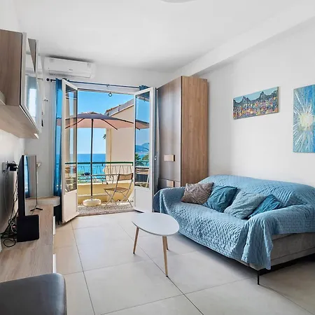 Promenade Des Apartment *