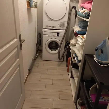 Apartment Beau 4p Dans De Standing Avec Piscine