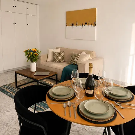 Cosy 2 P,a Deux Pas De La Plage, Calme-parking * Nice