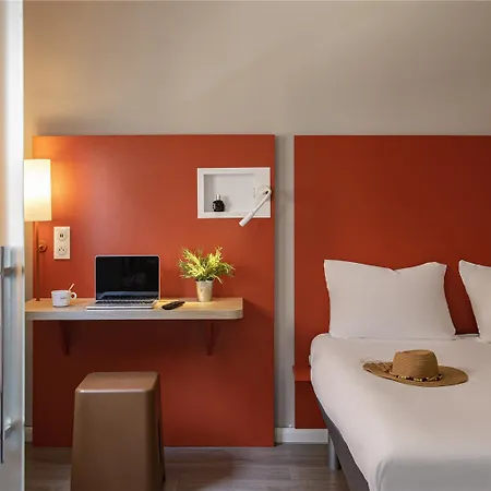 Ibis Budget Californie Lenval 2* Nice