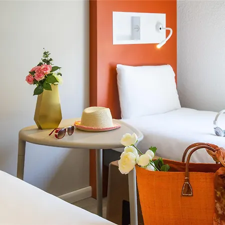 Ibis Budget Californie Lenval 2*