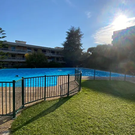Grand 3p Pieces Au Calme Dans Avec Piscine, Restaurant, Tennis, Climatisation Apartment *