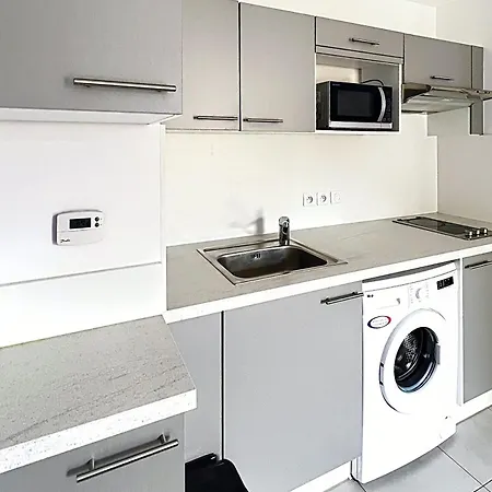 Apartment Charming Flat With Sunny Balcony Port De