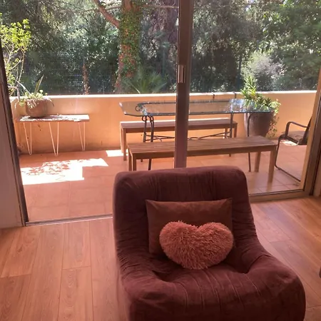 Grand 3p Pieces Au Calme Dans Avec Piscine, Restaurant, Tennis, Climatisation Apartment