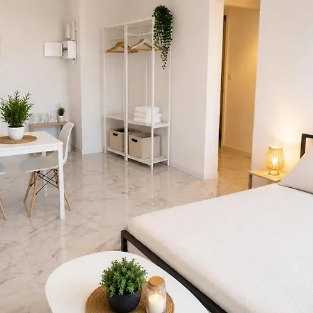 Apartment A - Plage, Tram & Parc Phoenix