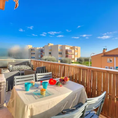 Fabrina With Balcony And Pool - Happy Nice