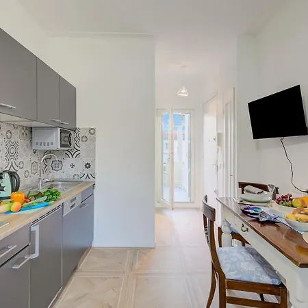 Paganini Center With Terrace - Happy Nice