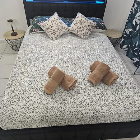 Apartment Centre