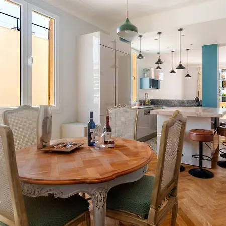 Rare 100m Gem In 5 Min To The Sea Apartment