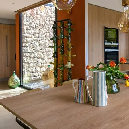 Contemporary With Views Of Cap D'antibes Holiday home