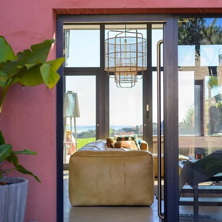 Holiday home Contemporary With Views Of Cap D'antibes