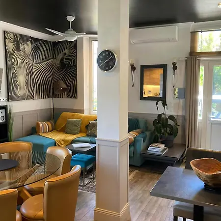 Duplex In With Private Pool In Hills Holiday home