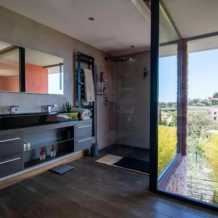 Holiday home Contemporary With Views Of Cap D'antibes Nice