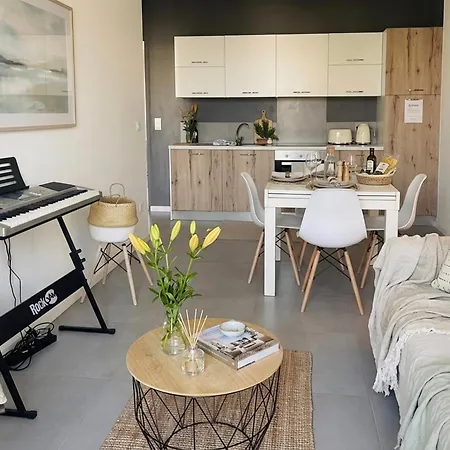 Spacious 3bdr Near The Exhibition Center