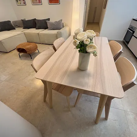Apartment Neuf 2 Et Salon - Proche & Aeroport