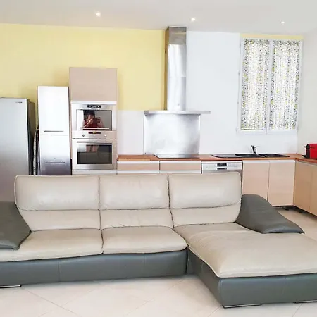 Super Apartment