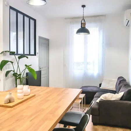 Apartment Palais De L Esplanade