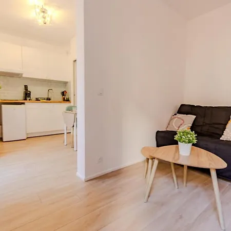 Apartment Proche De La Vieille Et Promenade Des