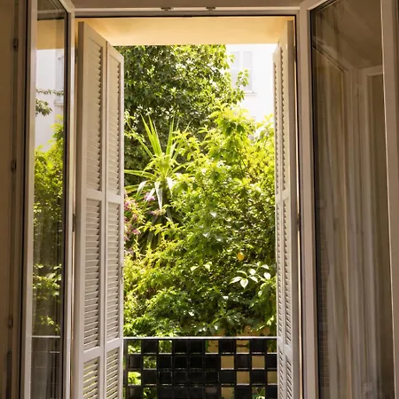 Apartment Spacieux Bourgeois Au Coeur Du Carre D'or De Et Proche