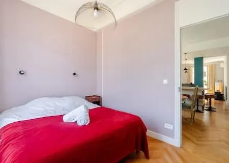 Apartment Rare 100m Gem In 5 Min To The Sea Nice
