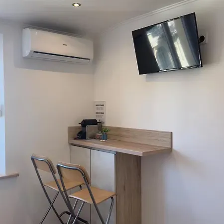 Prime Location Ac Place Massena Walk Everywhere Apartment *