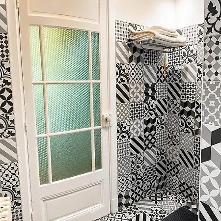Spacieux Bourgeois Au Coeur Du Carre D'or De Et Proche Apartment