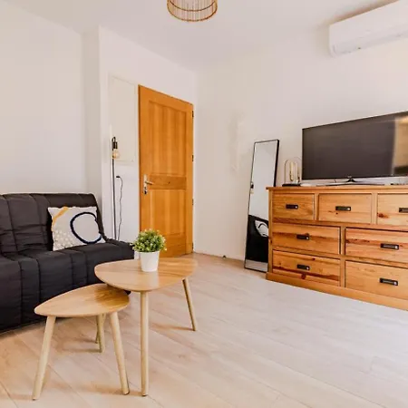 Apartment Proche De La Vieille Et Promenade Des *