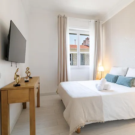 Apartment - Center, Wifi, Ac, 2-6 Pers