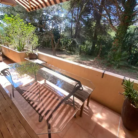 Apartment Grand 3p Pieces Au Calme Dans Avec Piscine, Restaurant, Tennis, Climatisation Nice