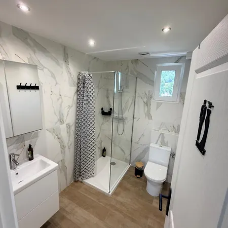 Apartment De Maison Nicoise - Calme, Charme Et Vu Degagee Sur Les Collines Nice