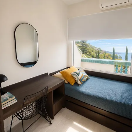 New - Sea View - Splendid