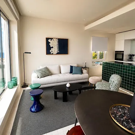New - Sea View - Splendid