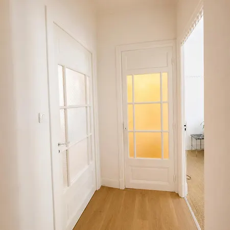 Apartment Spacieux Bourgeois Au Coeur Du Carre D'or De Et Proche Nice