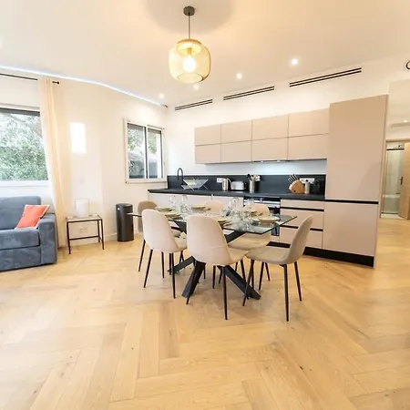 Magnifique Avec Piscine Et Jardin Apartment Nice