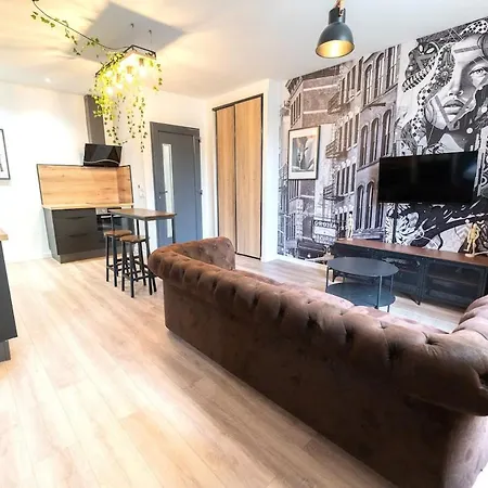 Apartment Loft Climatise - Proche De La - Jacuzzi - Centre