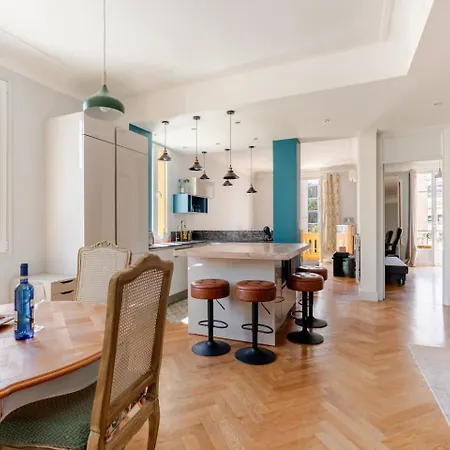 Apartment Rare 100m Gem In 5 Min To The Sea