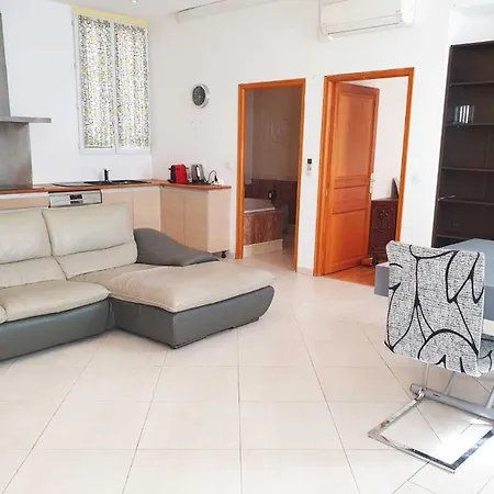 Super Apartment *