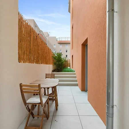Avec Balcon-terrasse & Clim Nice