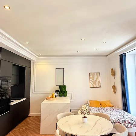 Appartement 2 Pièces Avec Balcon Nice