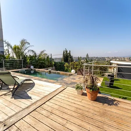 Magnifique Avec Piscine Et Jardin