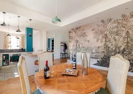 Rare 100m Gem In 5 Min To The Sea Apartment