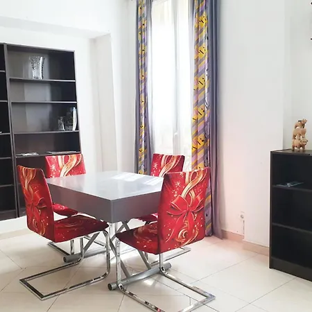 Apartment Super *