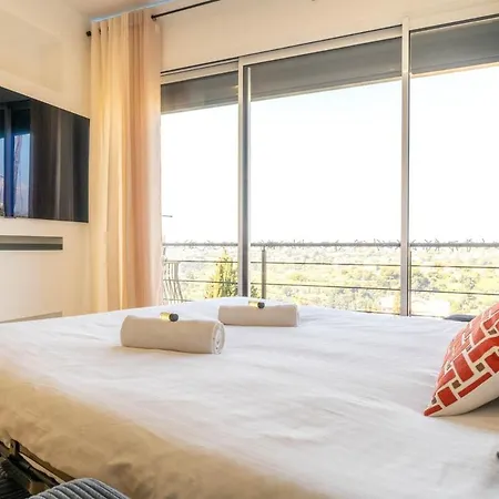Apartment Magnifique Avec Piscine Et Jardin Nice