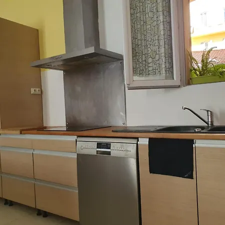 Super Apartment
