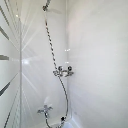 Apartment Seabnb - Little Palm - Seaside - 1 Min Walk To & Tram