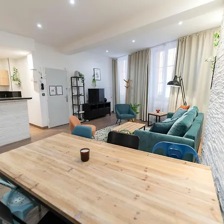 Apartment Ns Spacieux T3 Au Coeur Du Vieux *